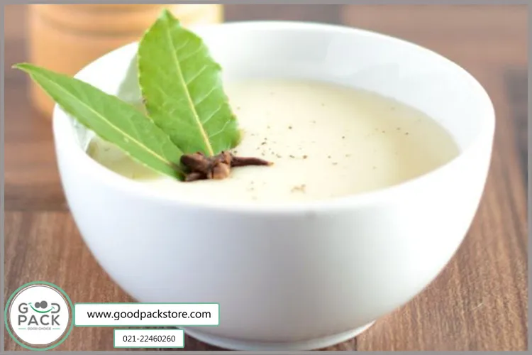 سس سفید یکی از انواع سس رستورانی پرطرفدار است